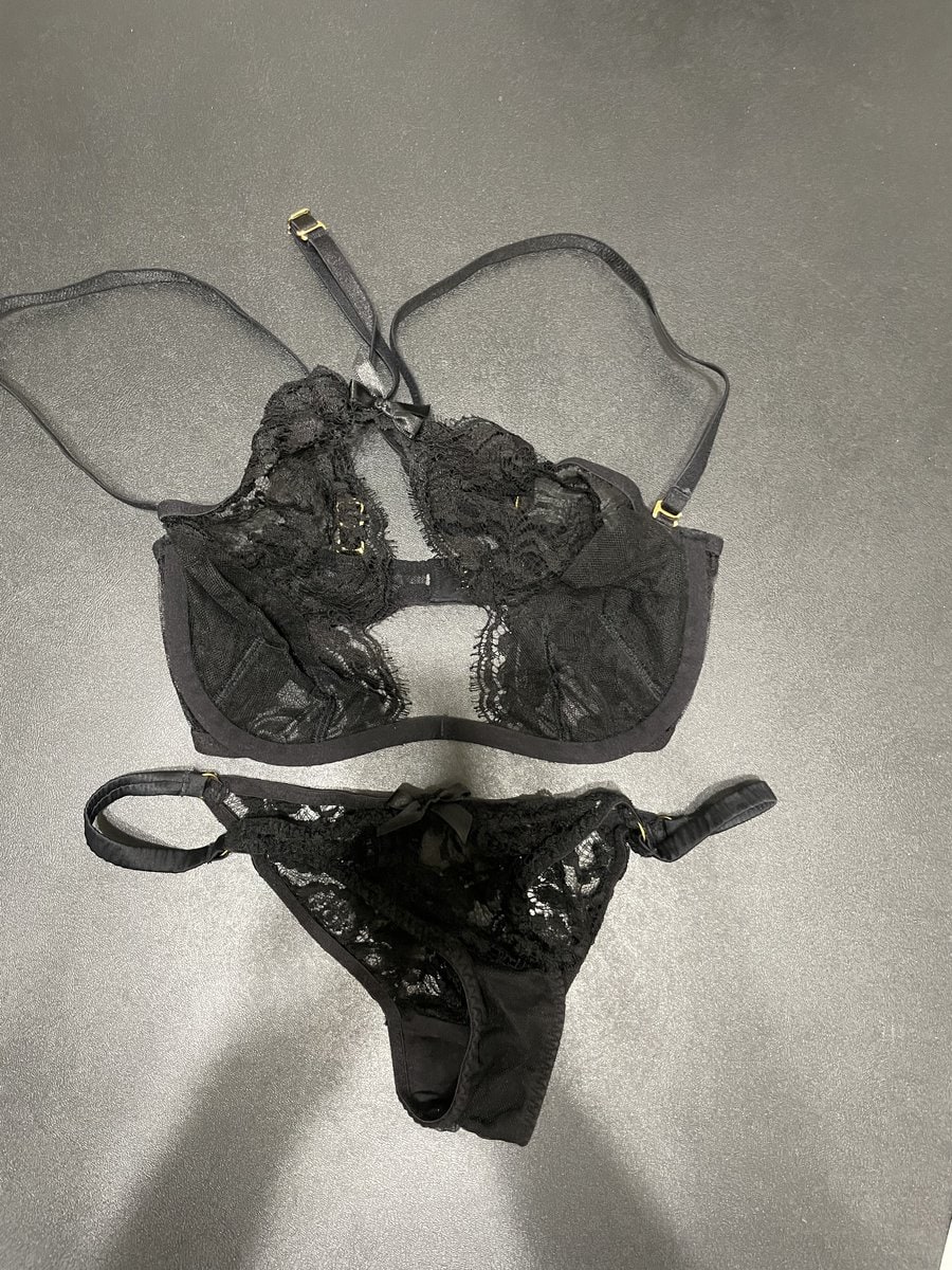 Clothing :: Alexis Fawx worn agent provocateur lingerie set - Sweeky