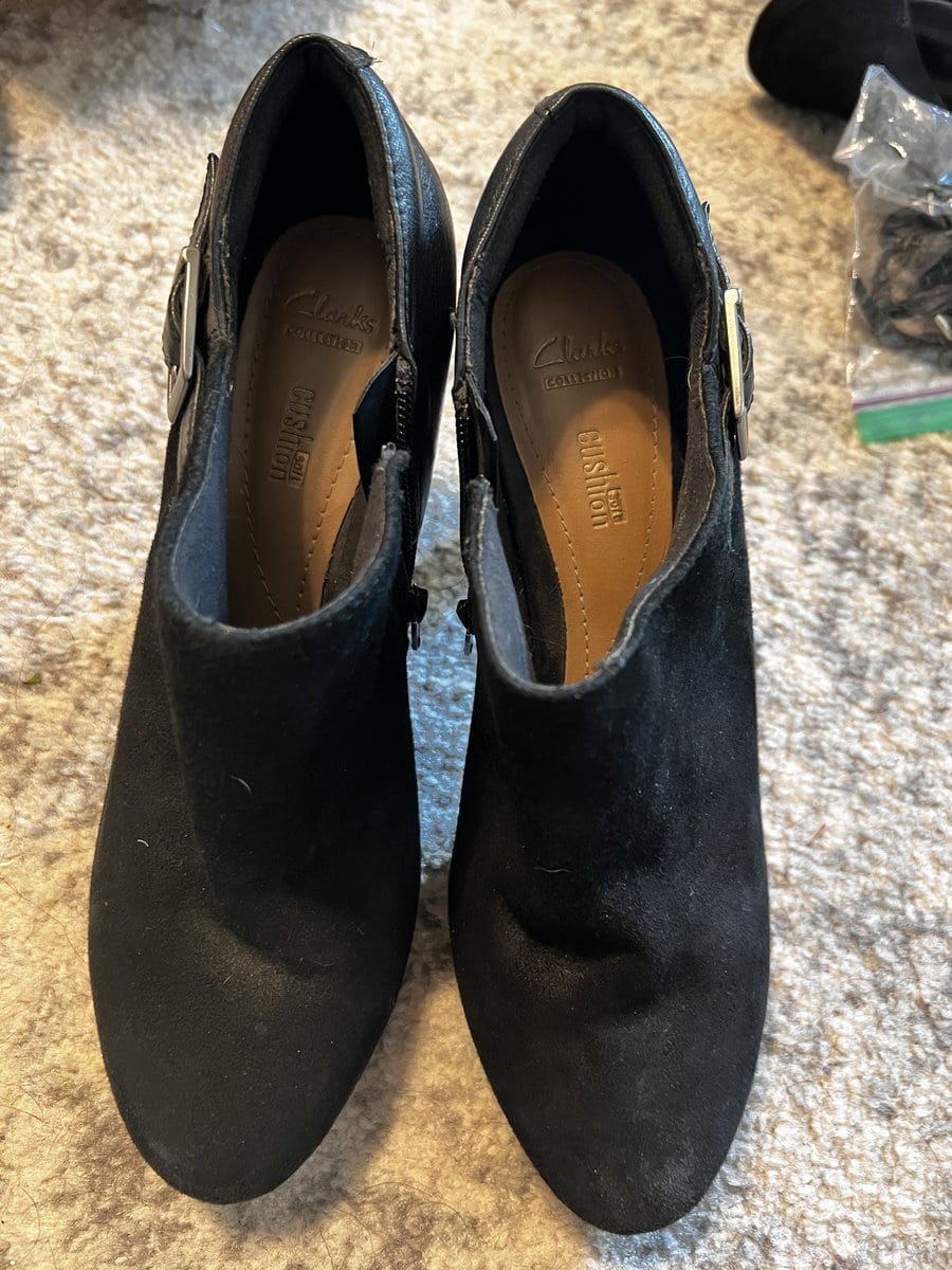 Footwear :: 2 Pairs of Heavily Worn Skylar Snow Black Heels - Sweeky