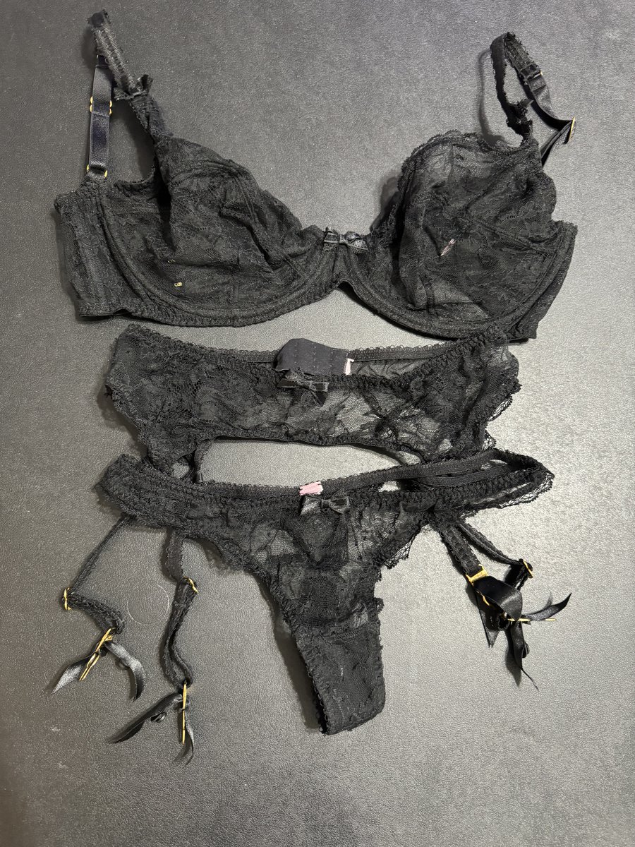 Clothing :: Alexis Fawx Agent provocateur lingerie set - Sweeky